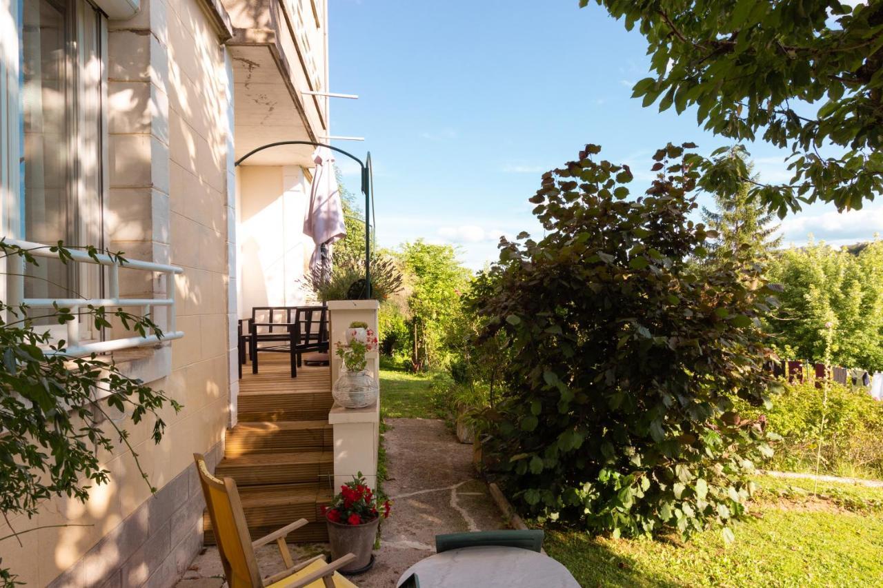 L'Appartement A Cardaillac Rodez Exterior photo
